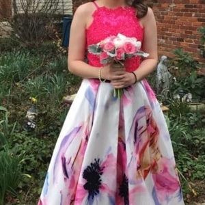 Dave and Johnny Pink Floral Two-piece Prom Dress
